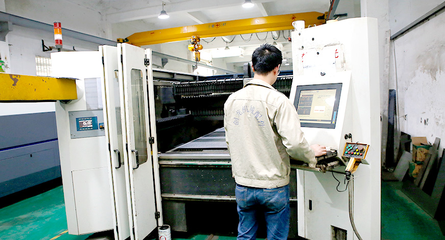 激光切割設(shè)備